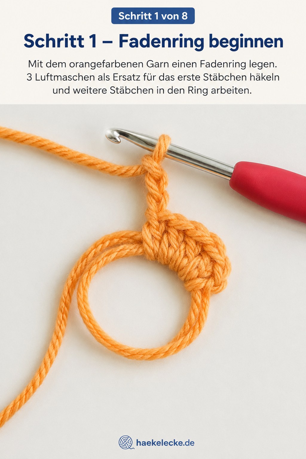 Orangefarbener Fadenring mit Häkelnadel als Start der African Flower Granny Square Anleitung