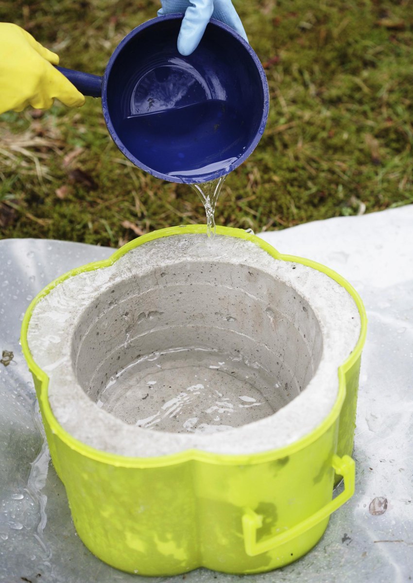 Beton Pflanzgefäße verschiedene Größen