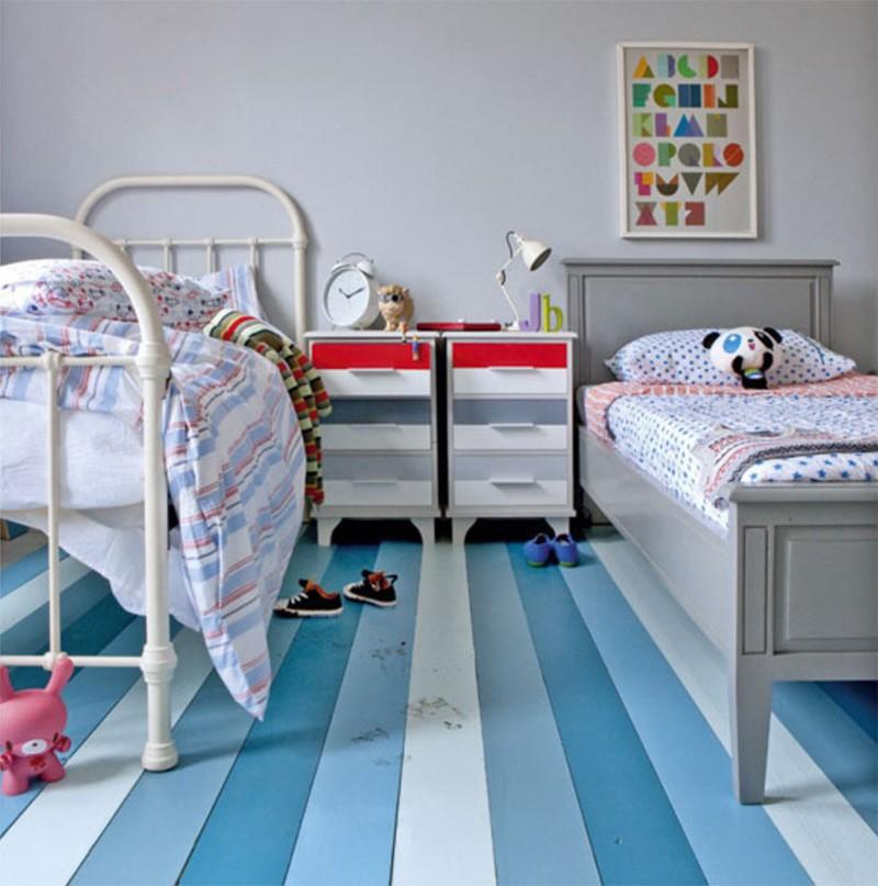 Bunter gestrichener Holzboden Kinderzimmer