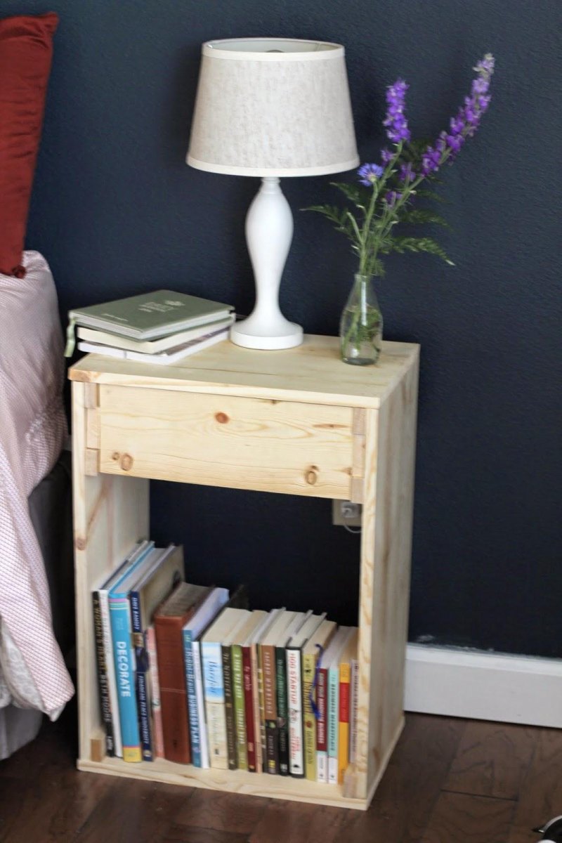Kleiner Holz Nachttisch DIY