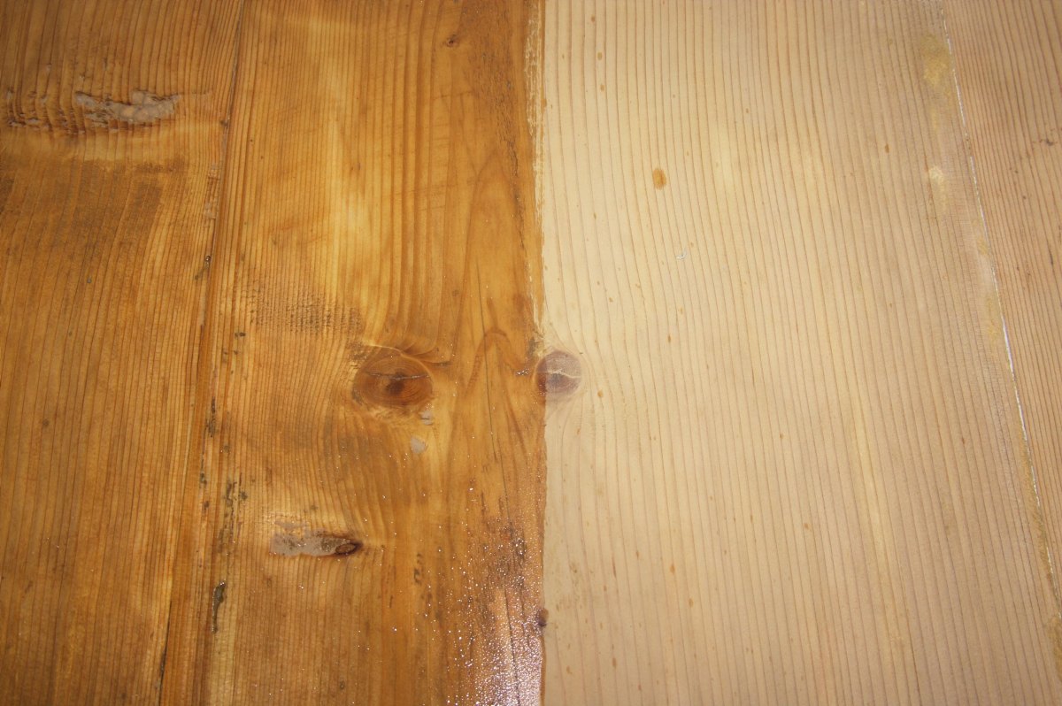 Alte und neue Holzölschicht
