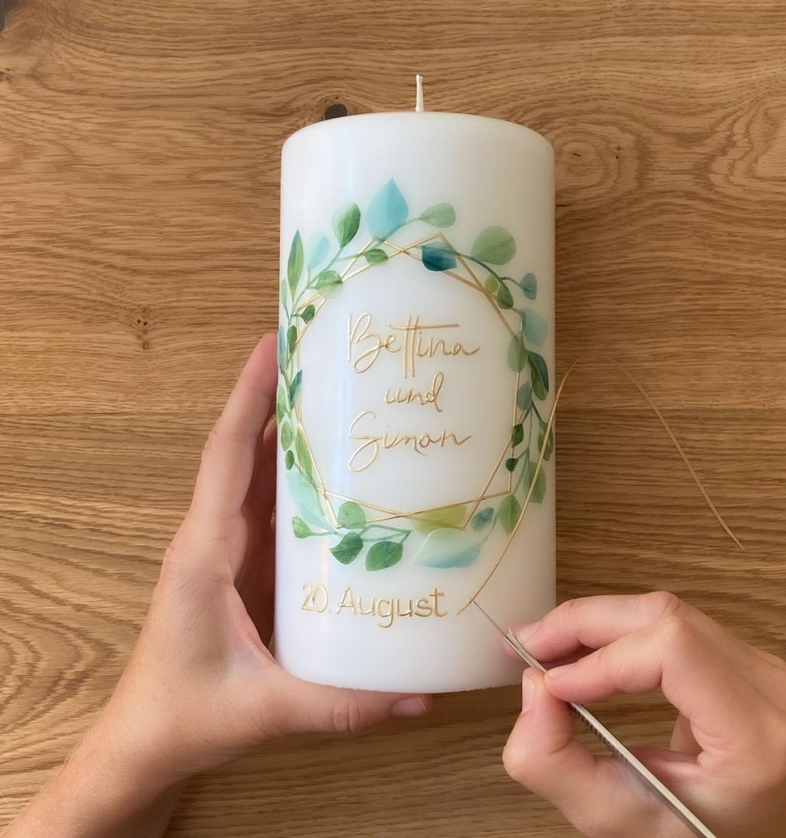 Selbst bemalte Hochzeitskerze