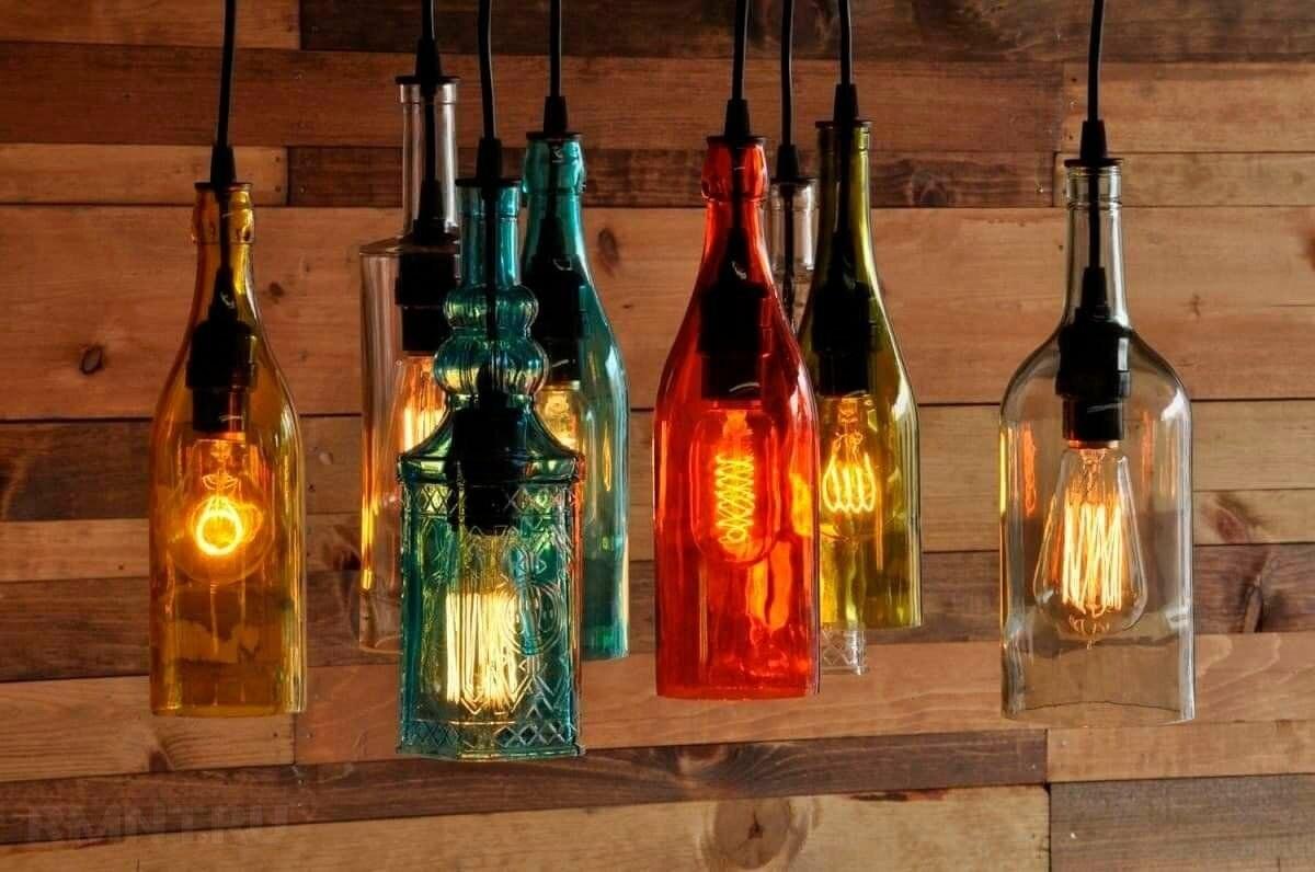 Lampe aus alter Glasflasche
