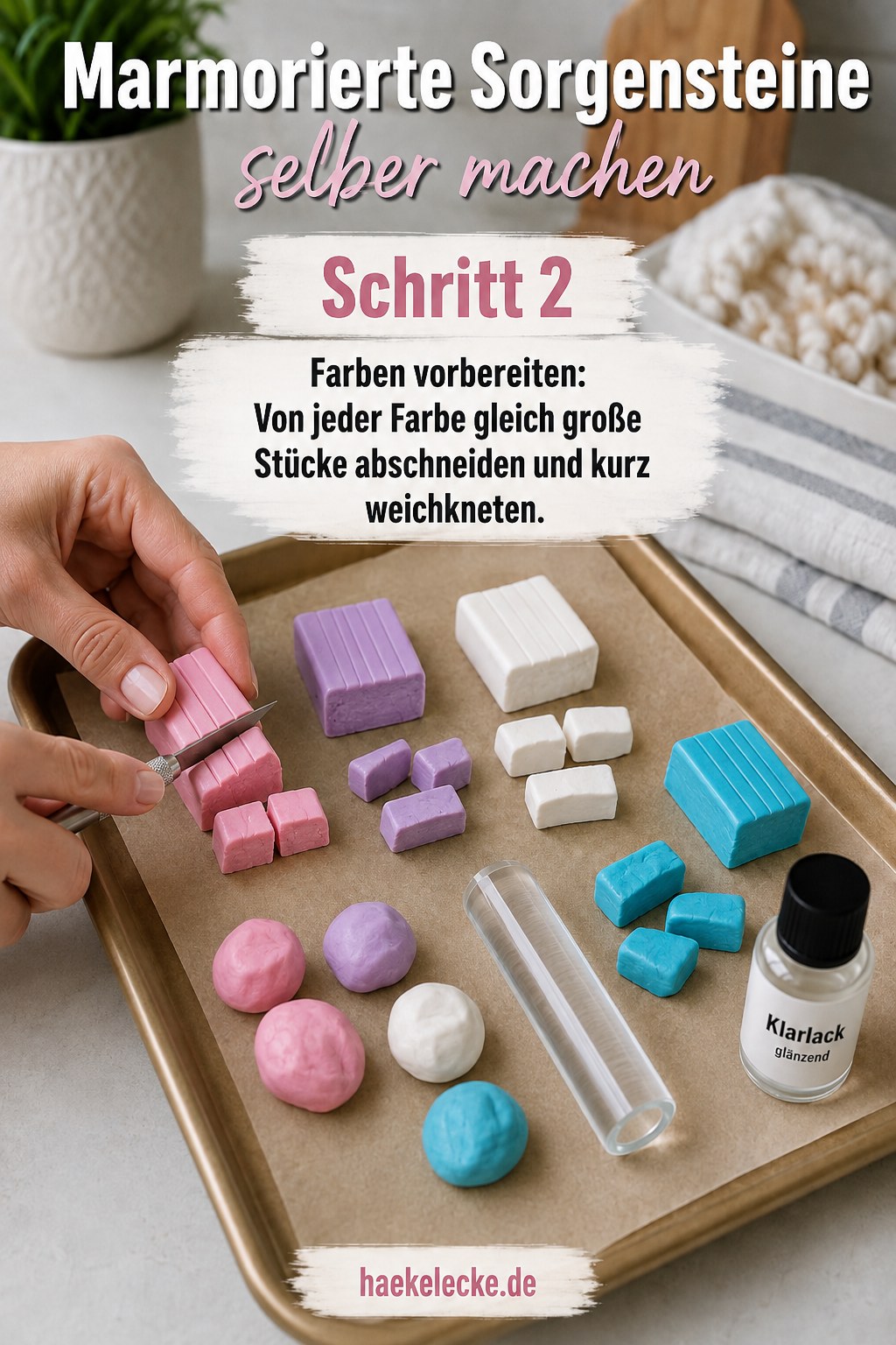 Gleich große Fimo-Stücke werden vorbereitet, um marmorierte Sorgensteine selber zu machen