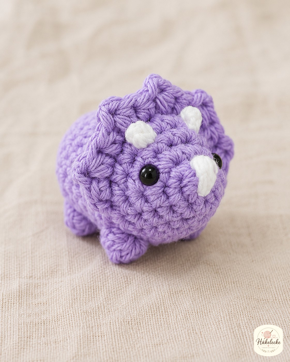Mini Triceratops Amigurumi Häkeln - Vom Fadenring Zum