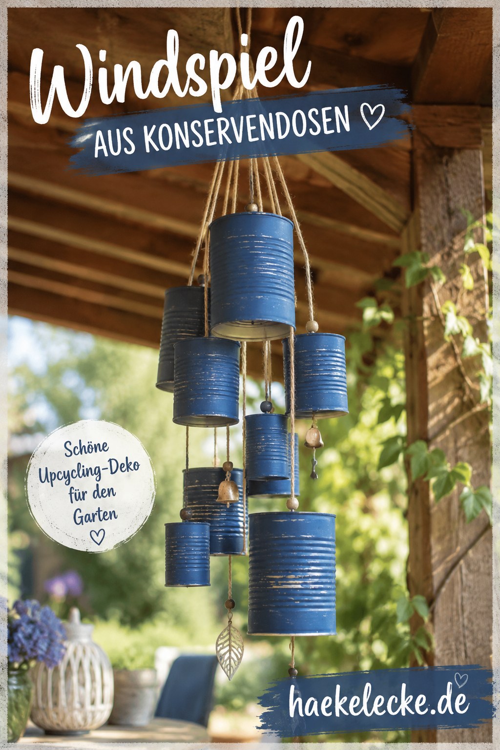 Herbstliches Windspiel aus Dose mit Blättern und Eicheln