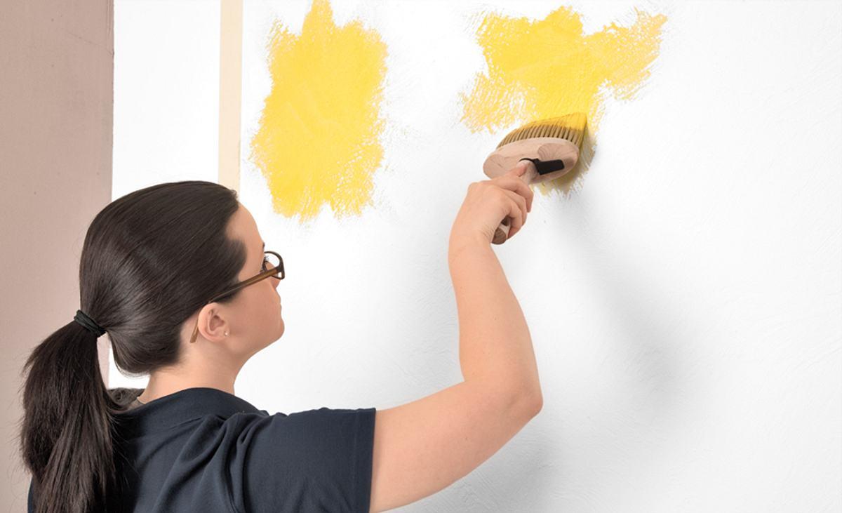 Wand mit Wischtechnik gestalten