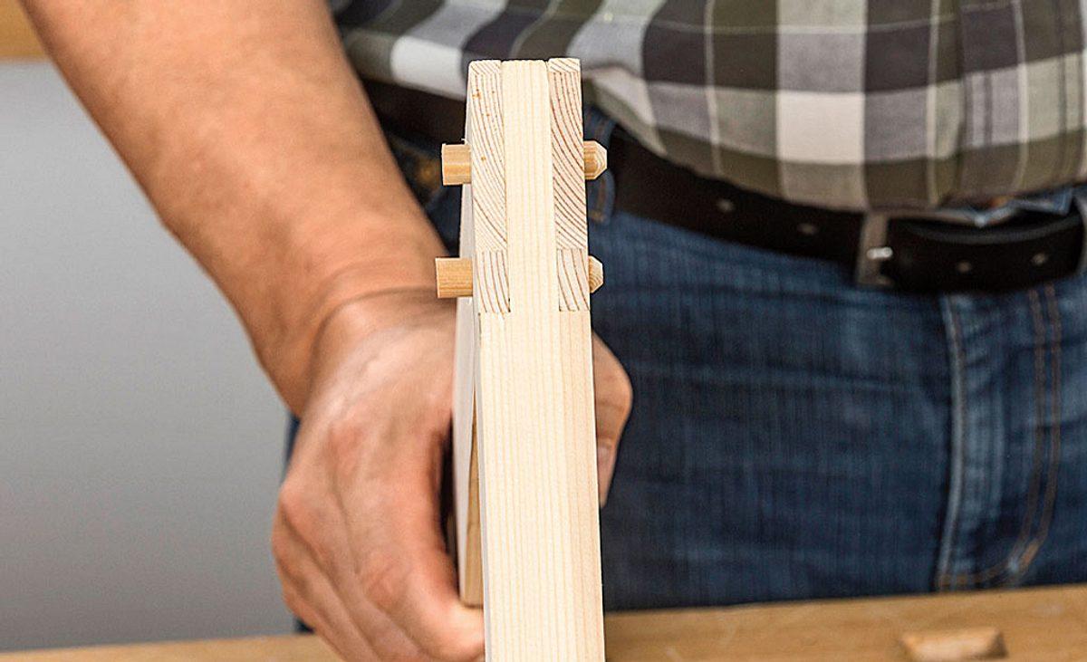 Zapfenverbindung aus Holz
